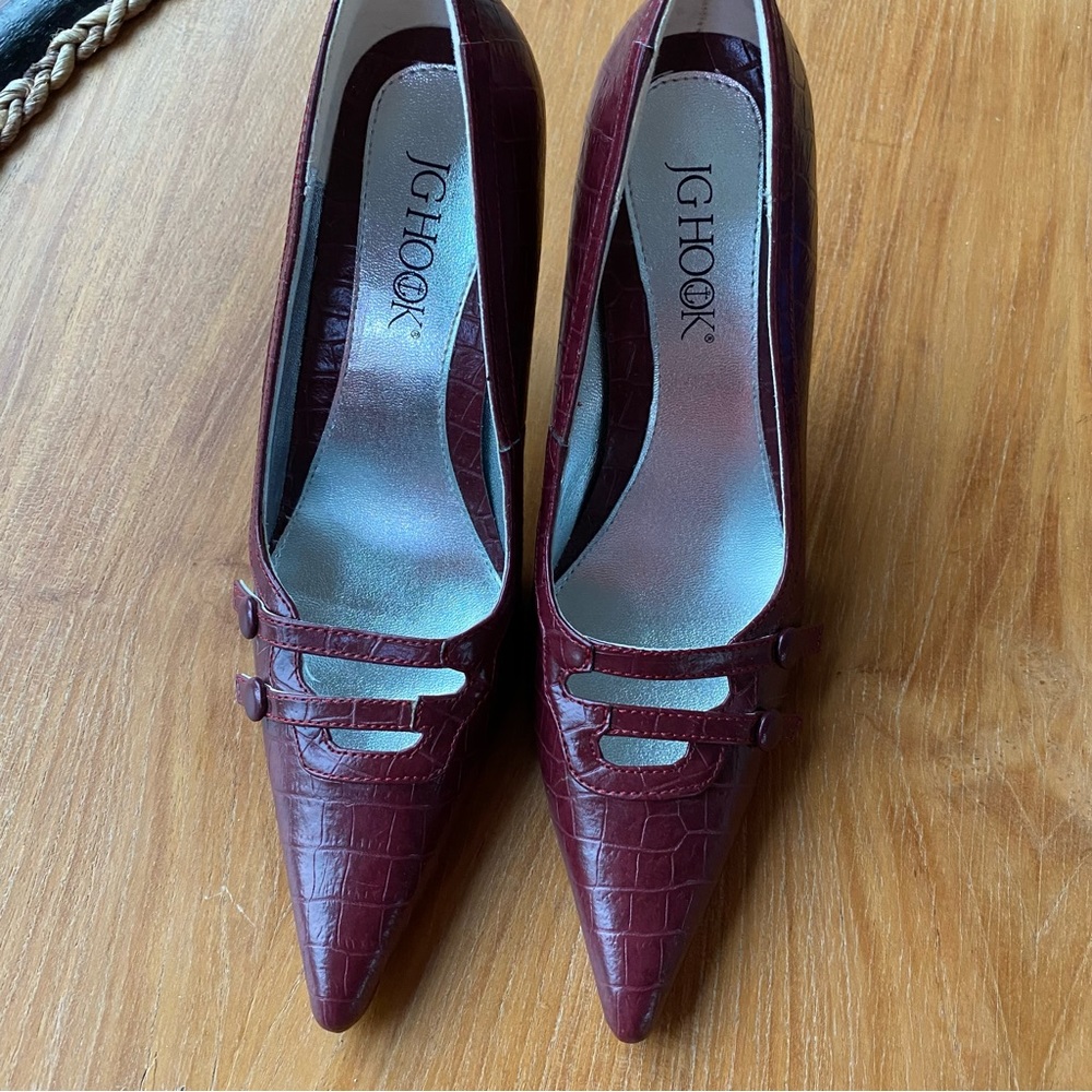 Elegant Slip On Pump Faux Leather High Heel Pointed Toe Vintage JG Hook Size 7M
